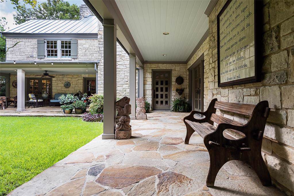5544 Nakoma Drive - Photo 1