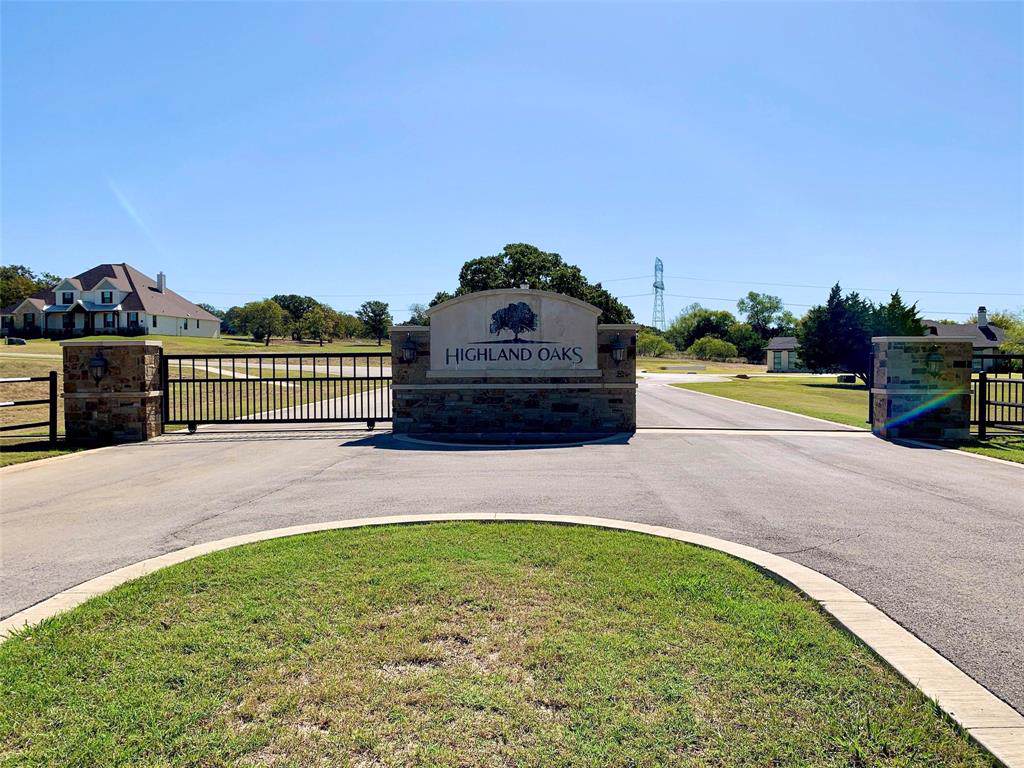 4009 Highland Oaks Lane - Photo 1