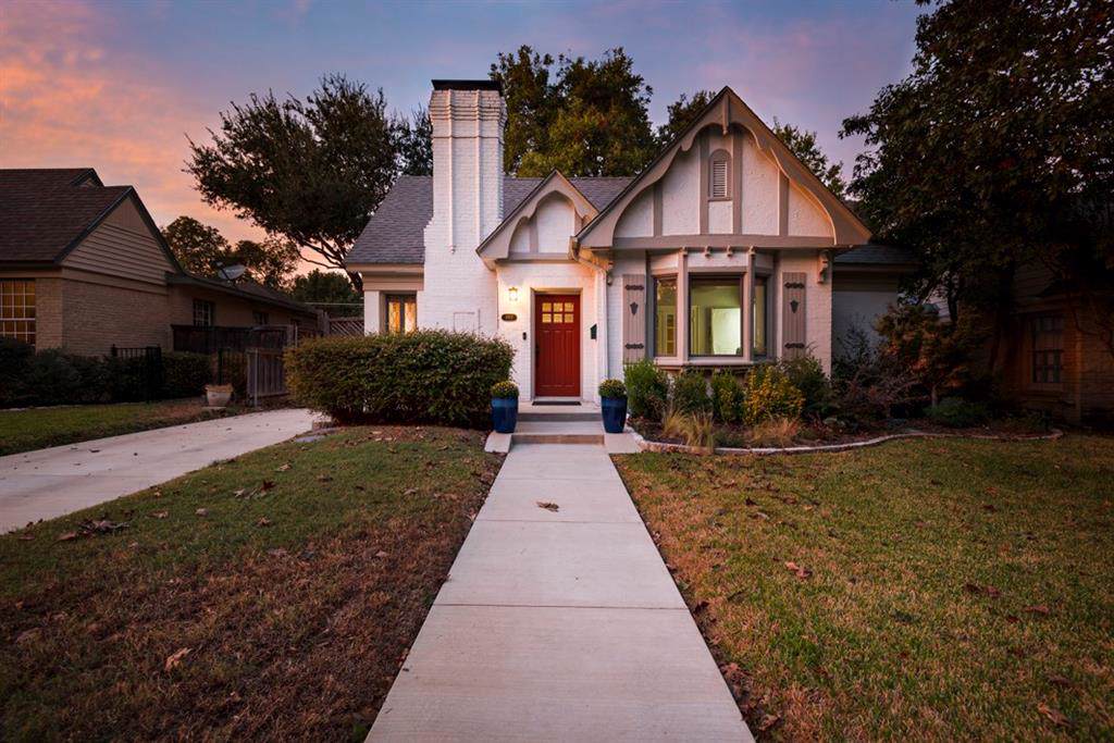 5907 Mercedes Avenue - Photo 1