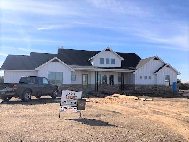 1001 North Oak Trail - Photo 1