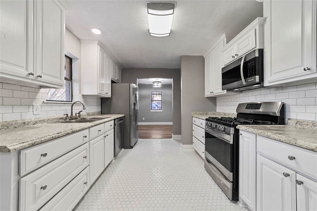 612 Cherry Street - Photo 1