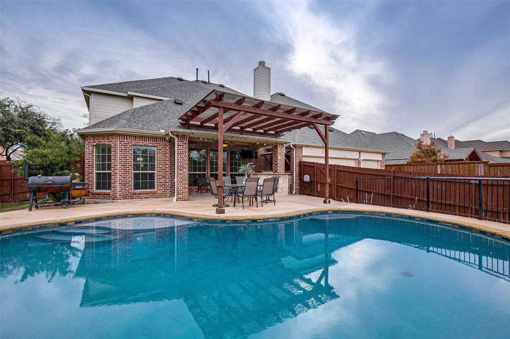 829 Windham Drive - Photo 1