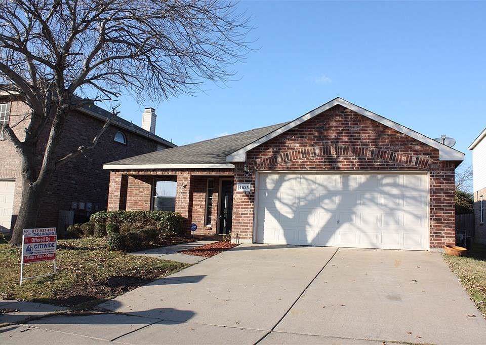 4625 Indian Rock Drive - Photo 1