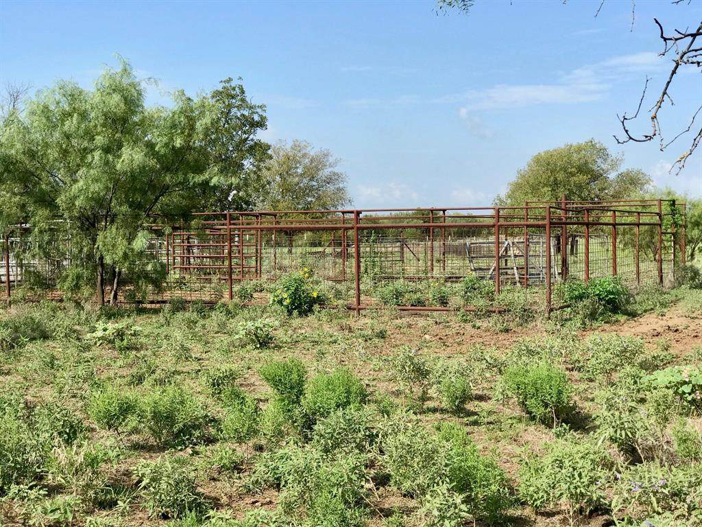 8130 County Road 400 - Photo 1