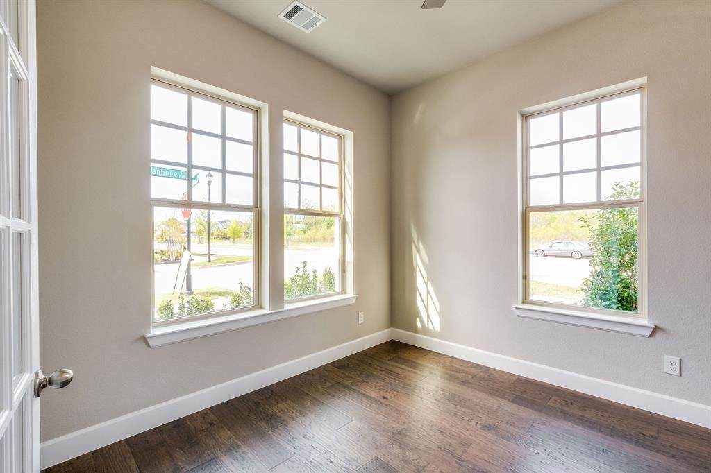 7528 Stanhope Street - Photo 1