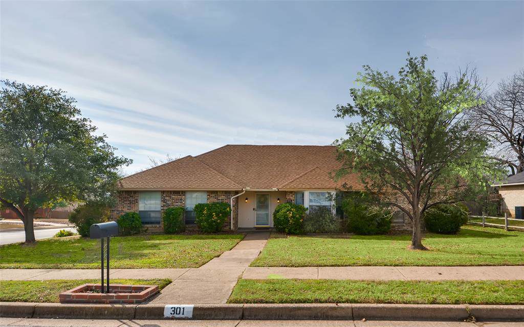 301 Meadowhill Drive - Photo 1