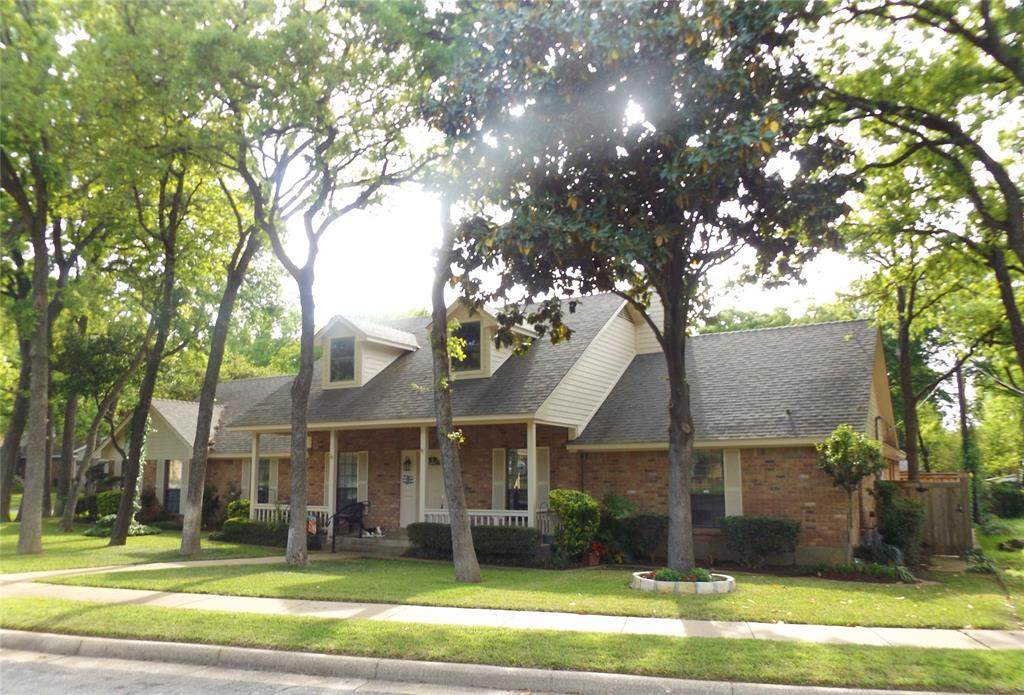 5216 Caliente Drive - Photo 1