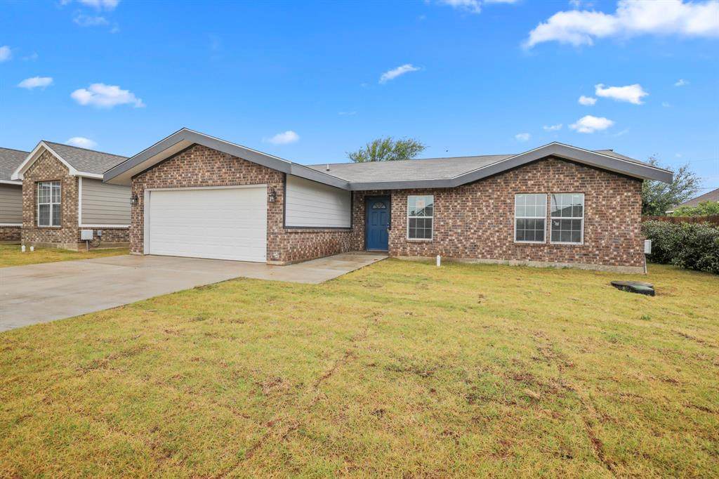 233 Windjammer - Photo 1