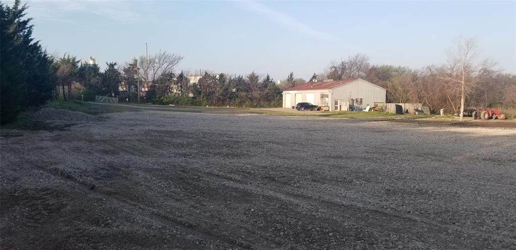 3200 Wadley - Photo 1