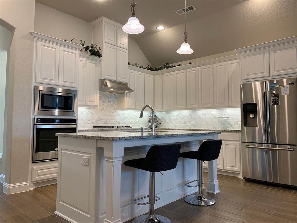 1109 Parkstone Drive - Photo 1