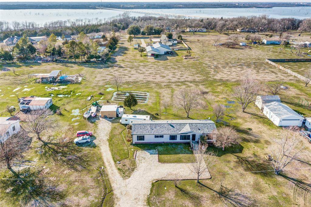 5388 County Road 437 - Photo 1