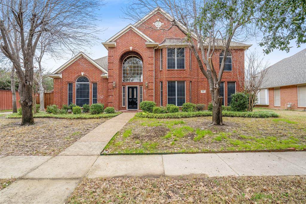 132 Kingsridge Drive - Photo 1