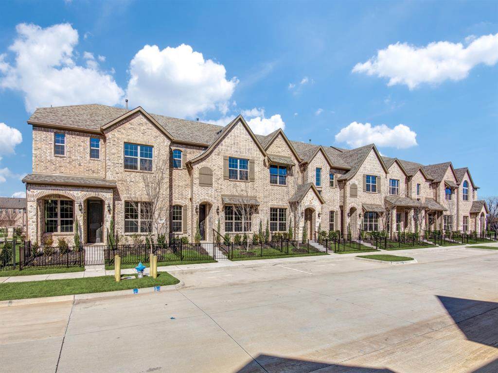 6217 Rainbow Valley Place - Photo 1
