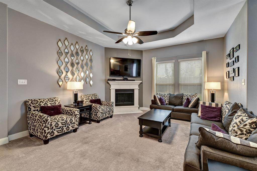 3917 Shadewell Street - Photo 1