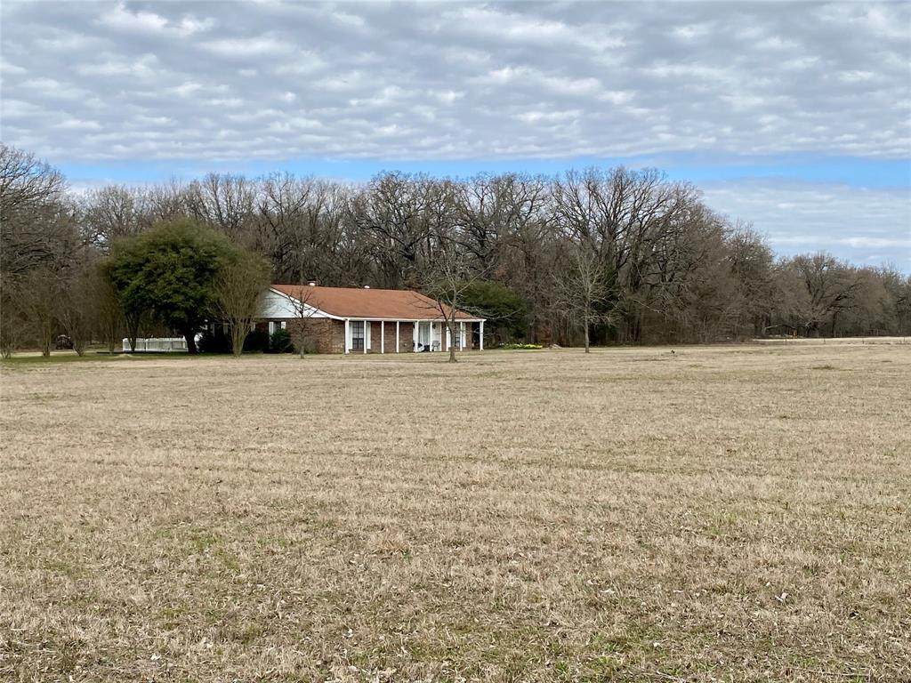 13669 Farm Road 69 - Photo 1