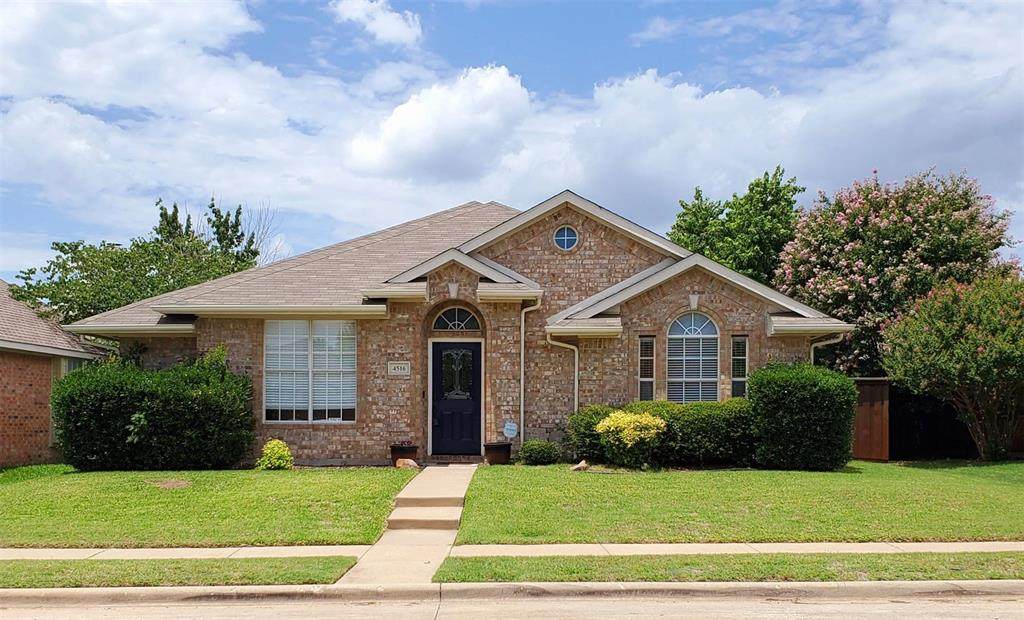4516 Highlands Drive - Photo 1