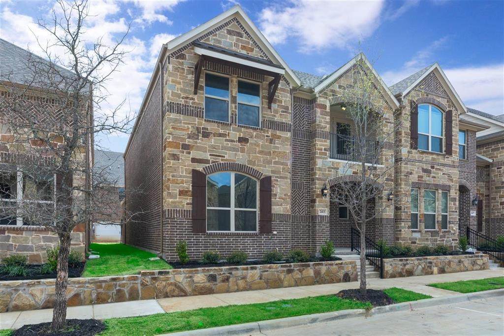 2413 Belvedere Lane - Photo 1