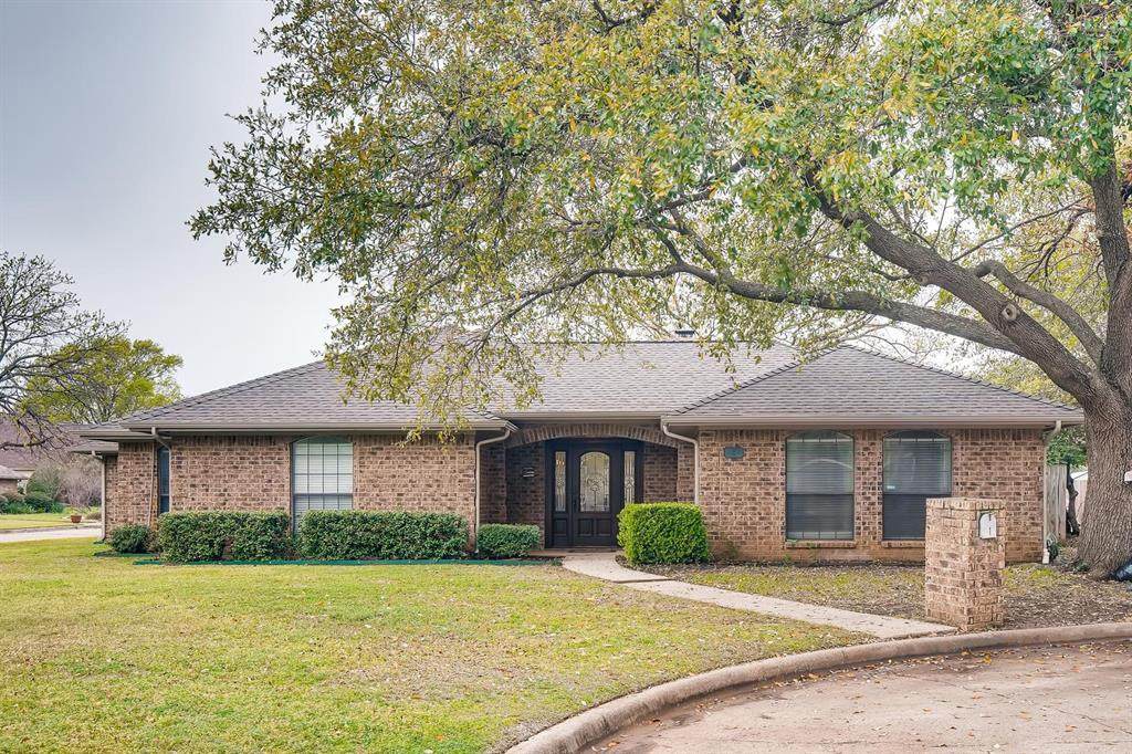1 Gentry Court - Photo 1