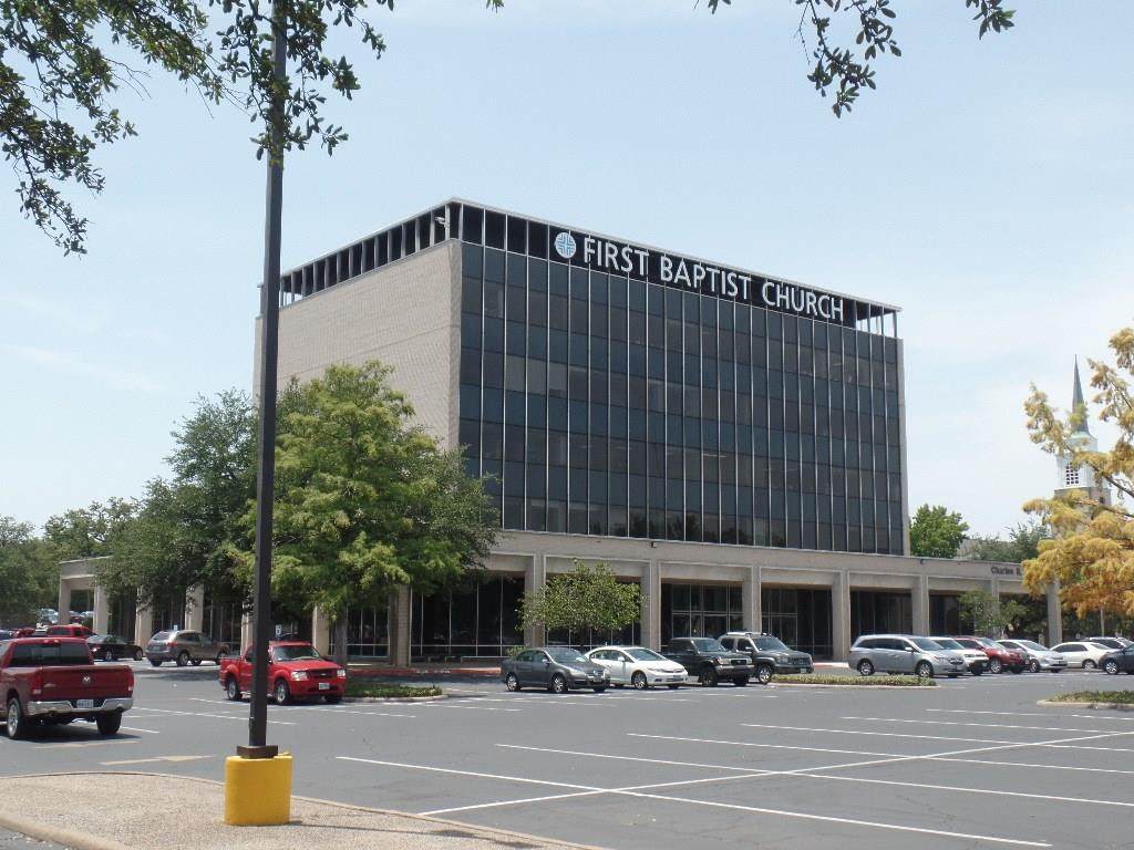 301 Center Street - Photo 1