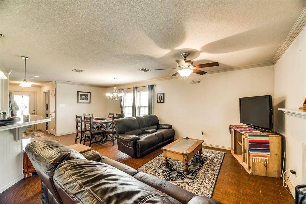 319 Hawk Ridge Road - Photo 1