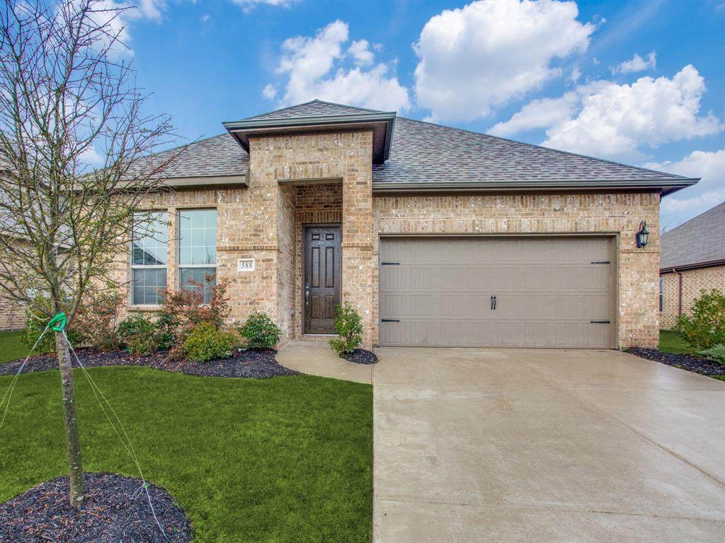588 Spruce Trail - Photo 1 588 Spruce Trail - Photo 1