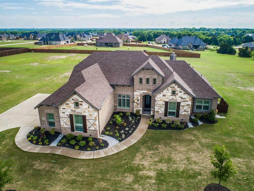 2540 Christine Lane - Photo 1 2540 Christine Lane - Photo 1
