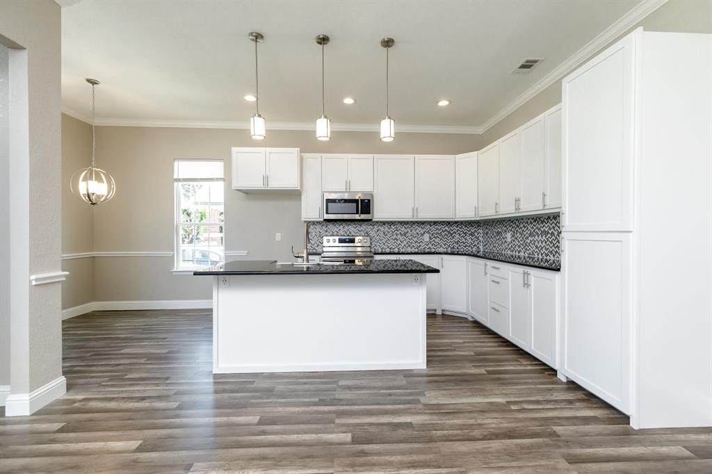2114 Prospect Avenue - Photo 1