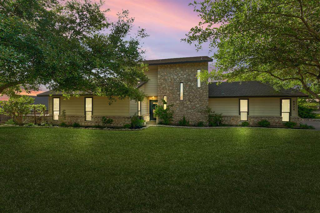 8904 Monteign Court - Photo 1 8904 Monteign Court - Photo 1