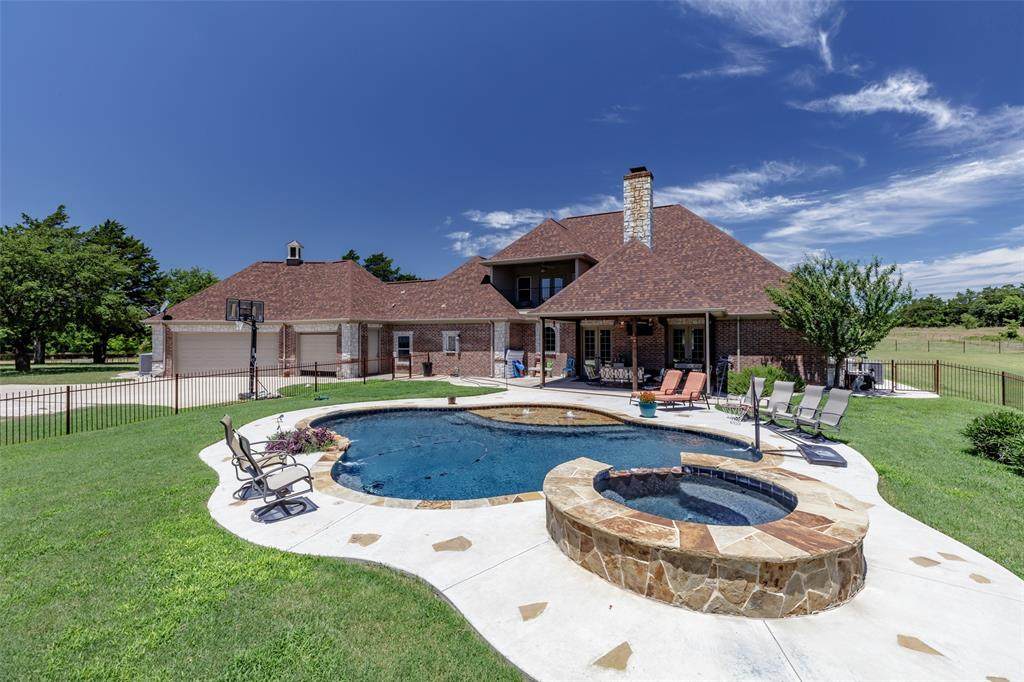 145 County Road 2327 - Photo 1