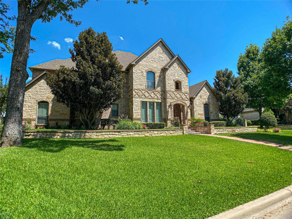 1517 Thousand Oaks Drive - Photo 1