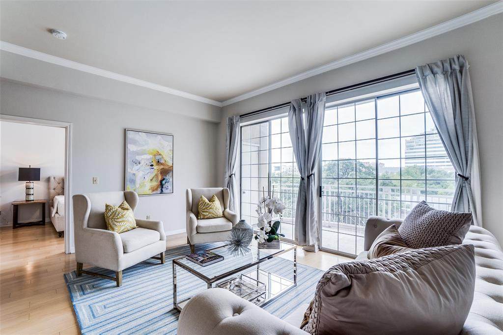 3225 Turtle Creek Boulevard - Photo 1