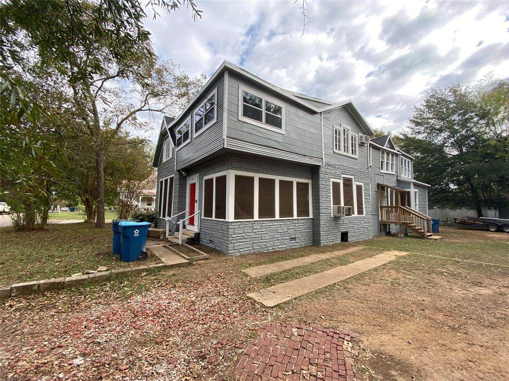 1106 Esplanade Street - Photo 1