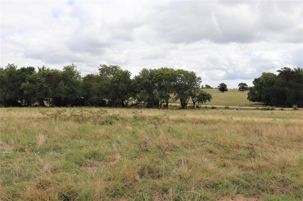 10 ac Fm 2737 - Photo 1