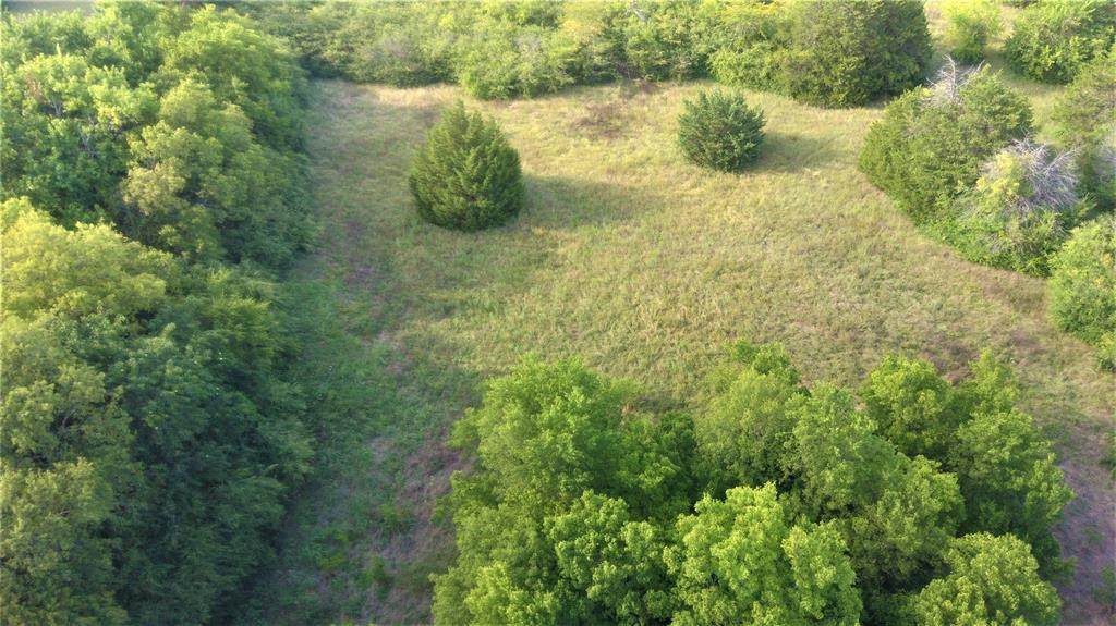 1651 Wintergreen Road - Photo 1