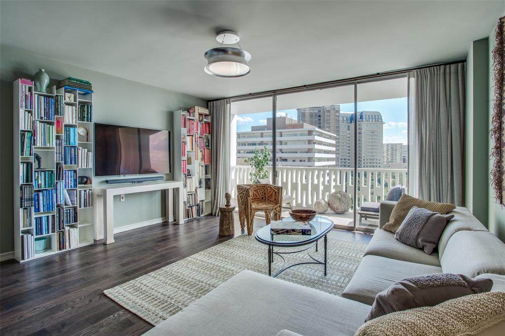 3701 Turtle Creek Boulevard - Photo 1