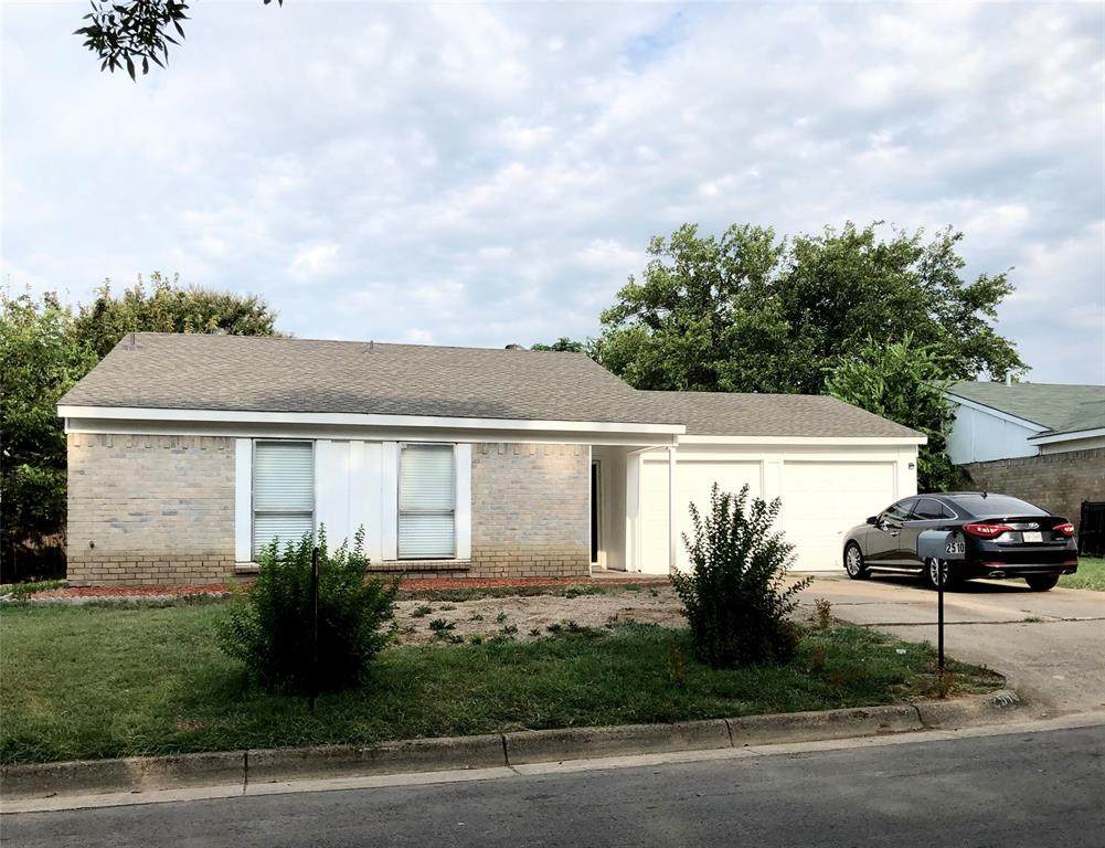 2510 Jo Lyn Lane - Photo 1