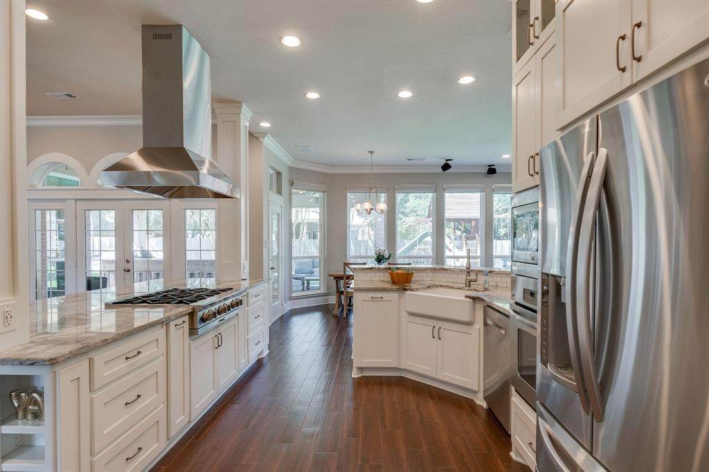 2802 Watts Court - Photo 1