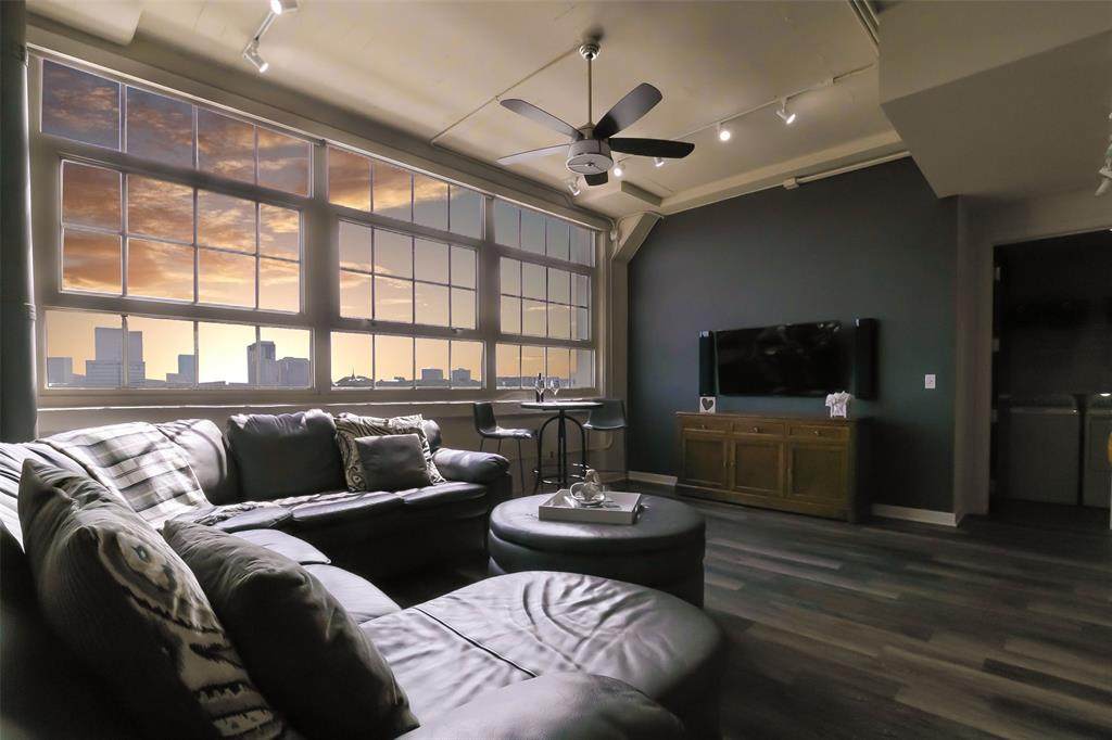 2600 7th Street - Photo 1