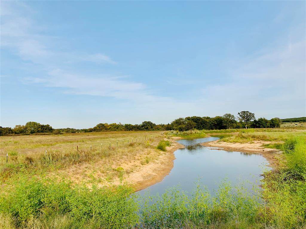 TBD Fm 2265 - Photo 1