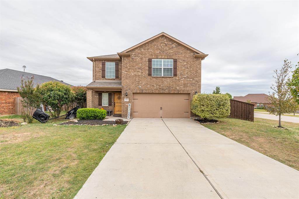 102 Cowpoke Court - Photo 1