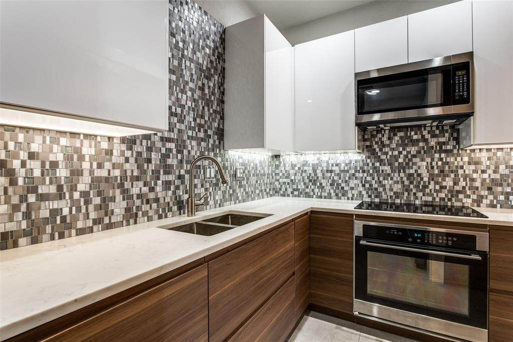4845 Swiss Avenue - Photo 1
