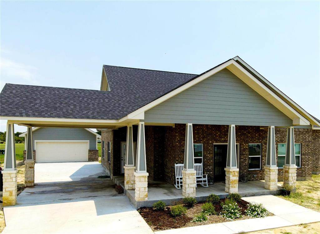 1559 Carter - Photo 1