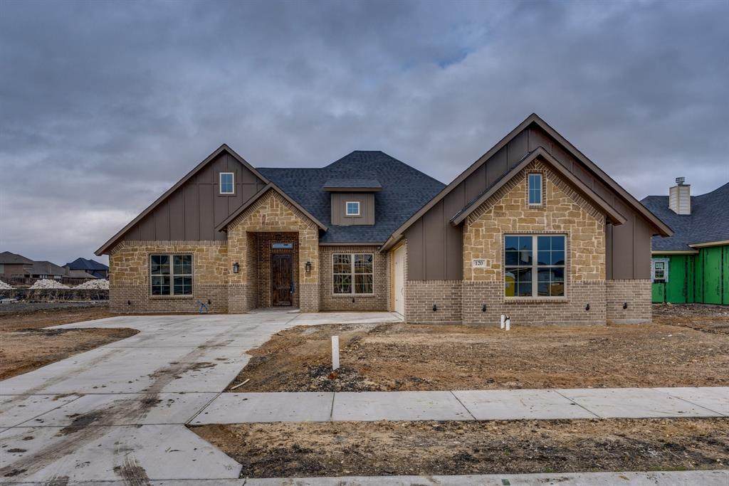 120 Katalina Lane - Photo 1