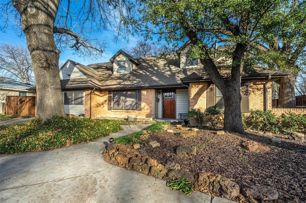 2884 Meadow Port Drive - Photo 1