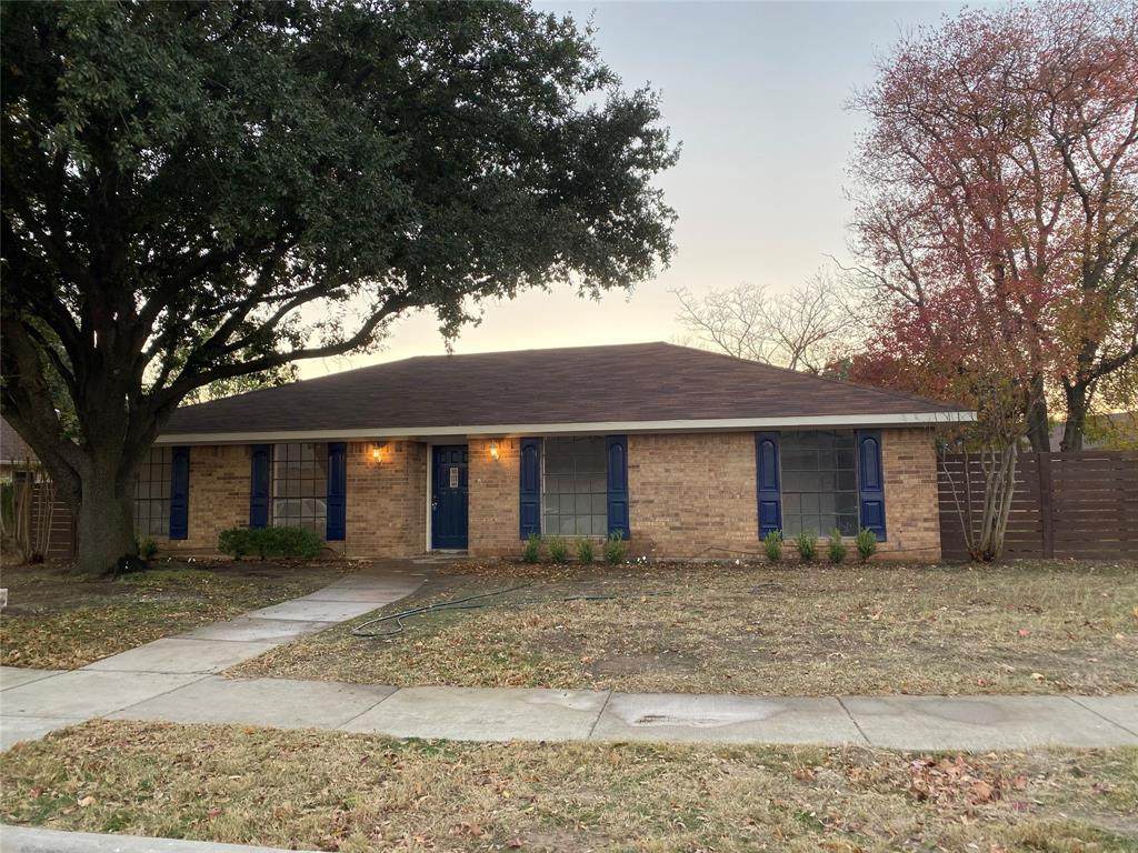 1510 Wood Creek - Photo 1