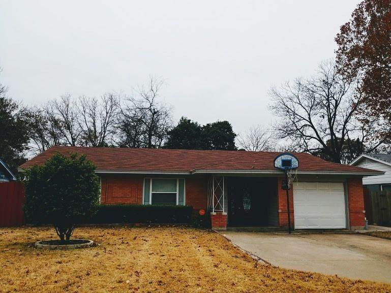 3136 Chatsworth Drive - Photo 1