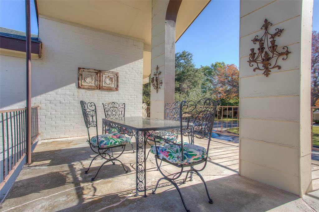 4014 Ridglea Country Club Drive - Photo 1
