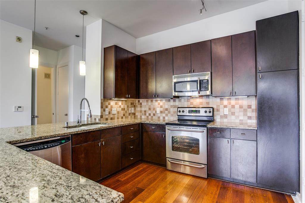 2950 Mckinney Avenue - Photo 1