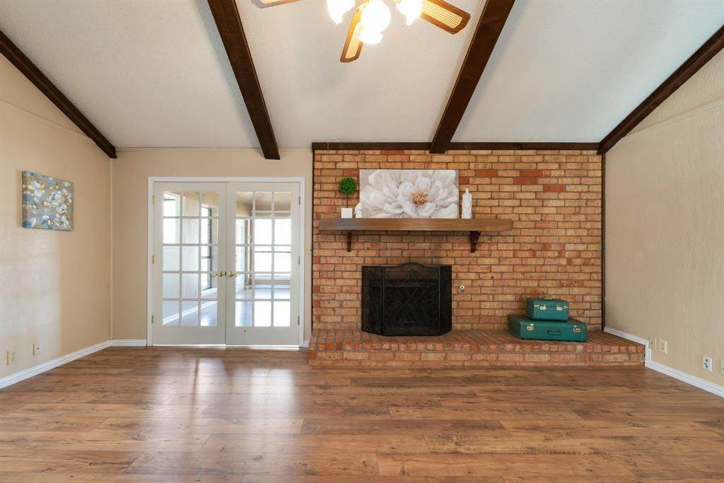 408 Concord Drive - Photo 1