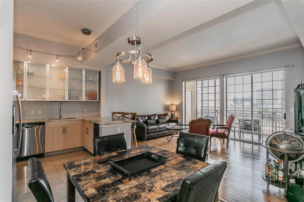 3225 Turtle Creek Boulevard - Photo 1